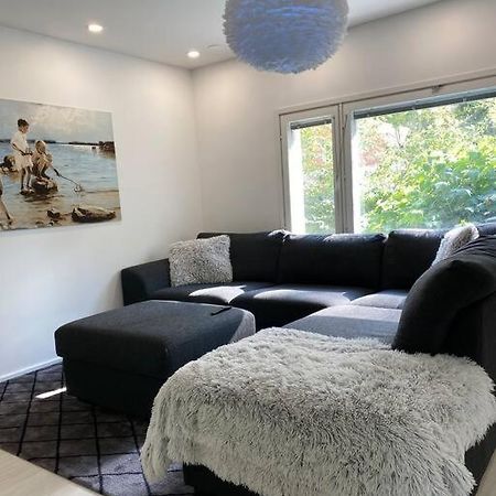 Appartamento Modern Apt - King-Size Bed - Wifi -Self Check In Rovaniemi Esterno foto